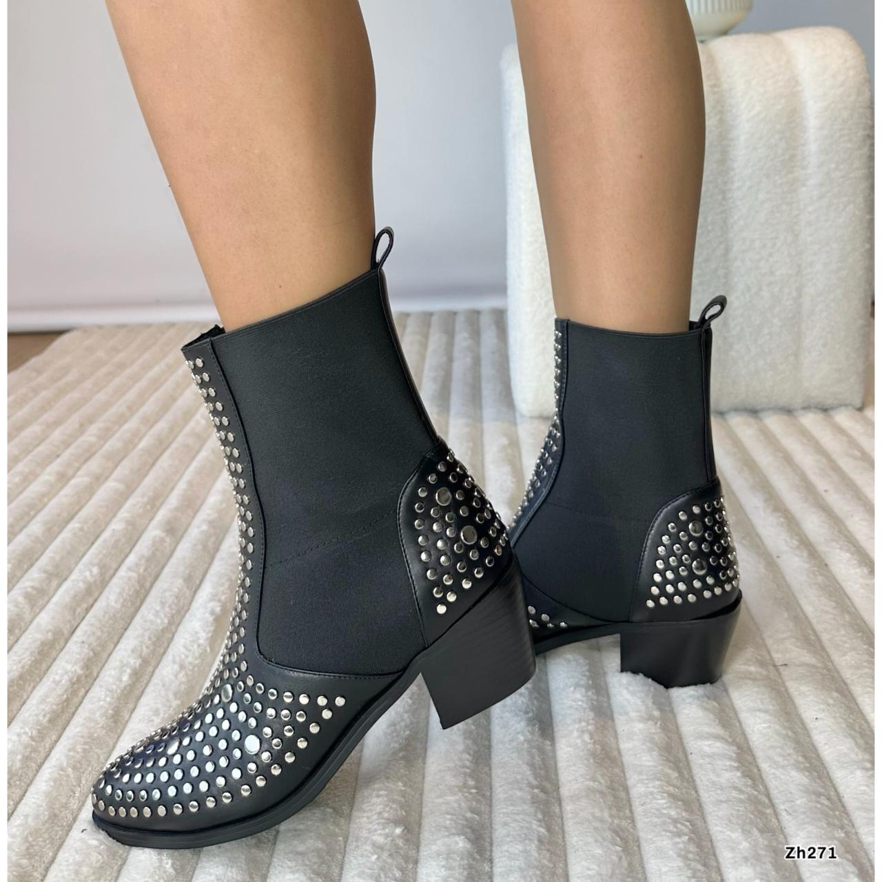 Botin texano negro resorte apliques plateado tacon 6cm 255-079